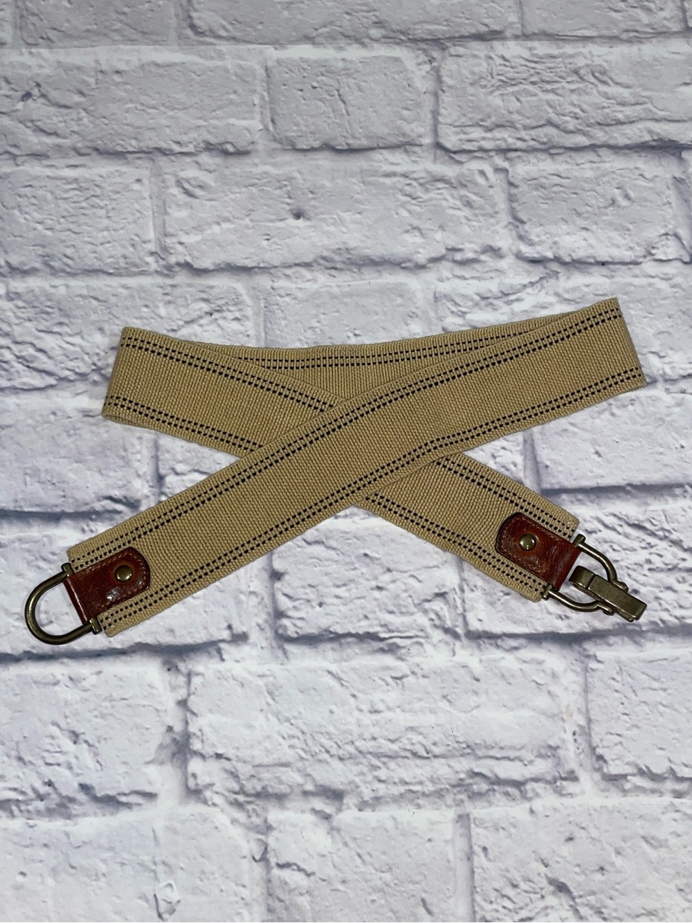 J. Crew Beige Elastic Belt with Brown Leather Accents. Medium/Large